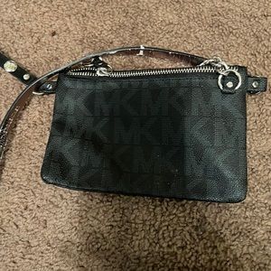 Michael kors belt bag